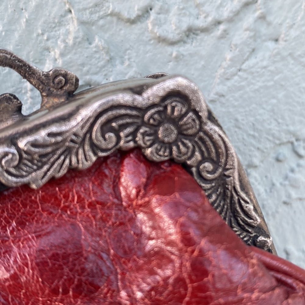 Unique Leather Beaded Purse - Picture 8 of 16